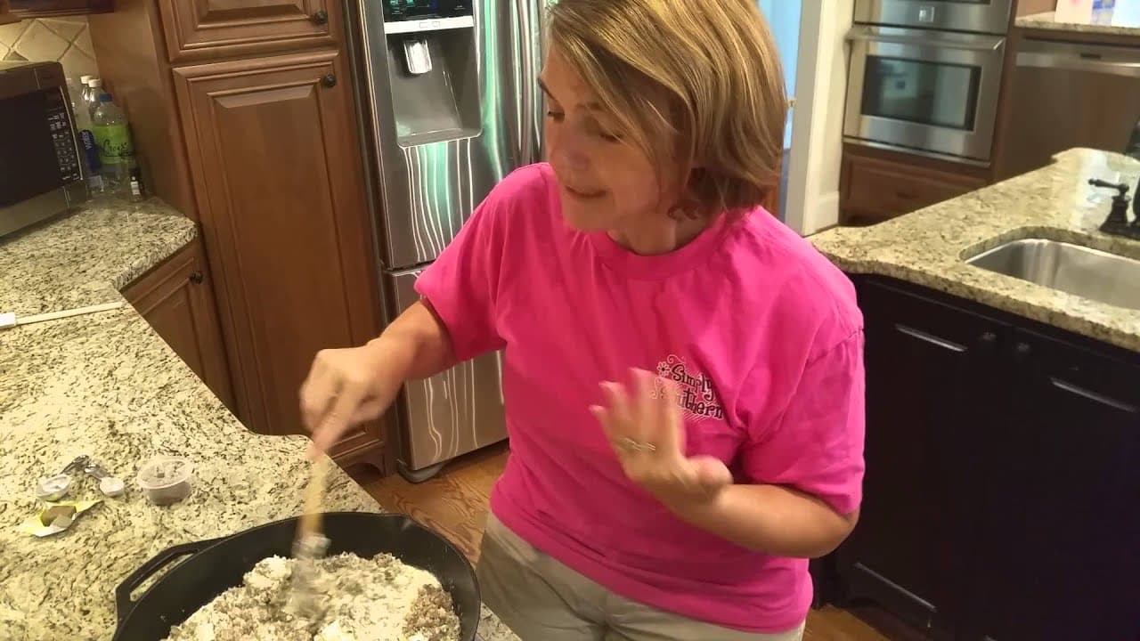Low Carb Sausage Gravy by Cooking Keto with Kristie, a frame from the YouTube video