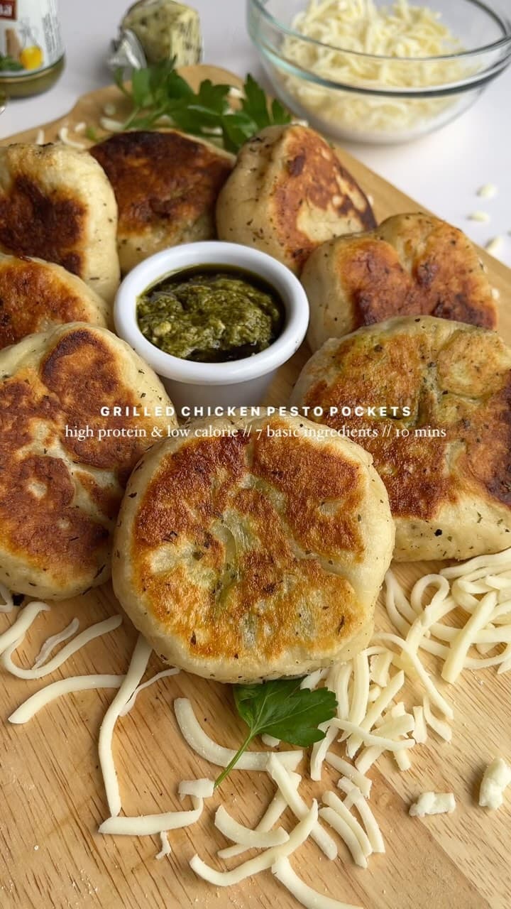Grilled Chicken Pesto Pockets
