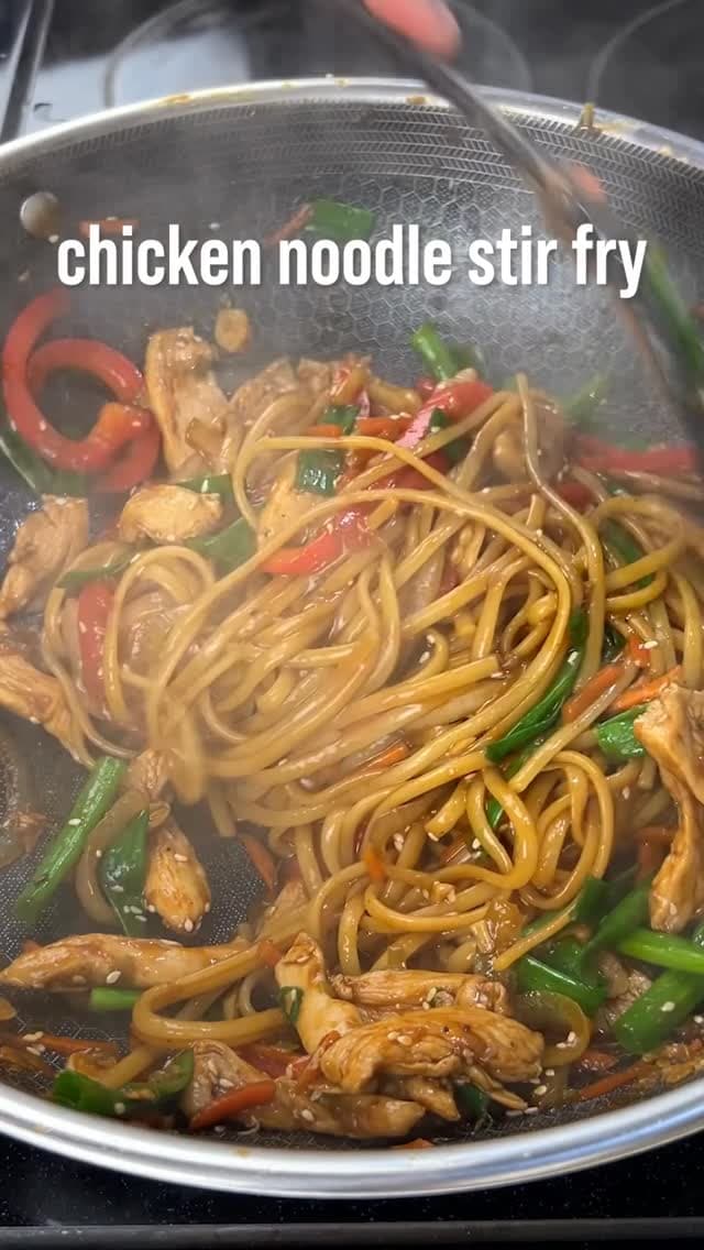 Chicken Noodle Stir Fry