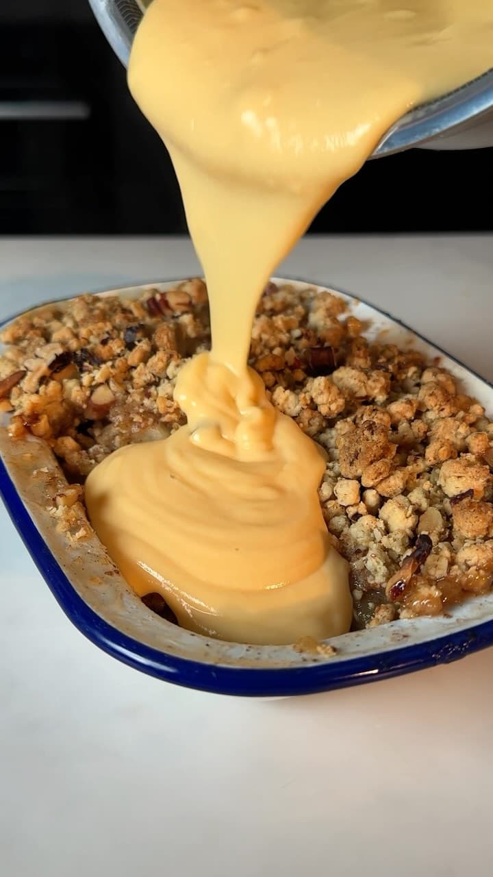 Apple & Pear Crumble