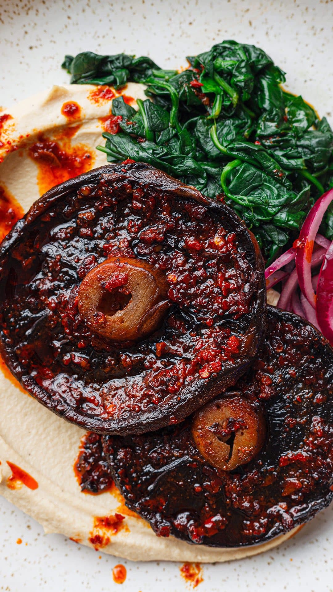 Hassia Mushrooms with Creamy Hummus