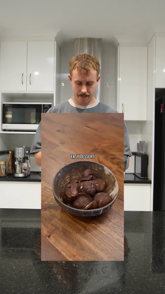 Chocolate Protein Balls