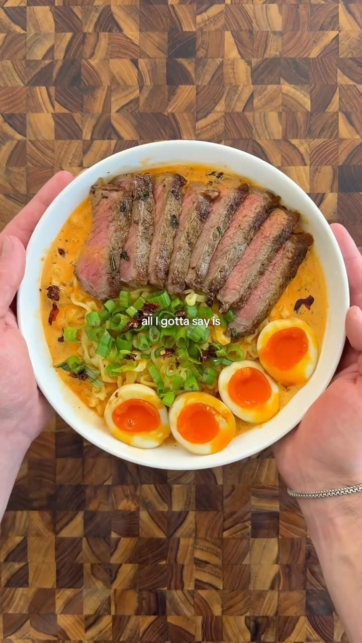 Creamy Ramen with Steak