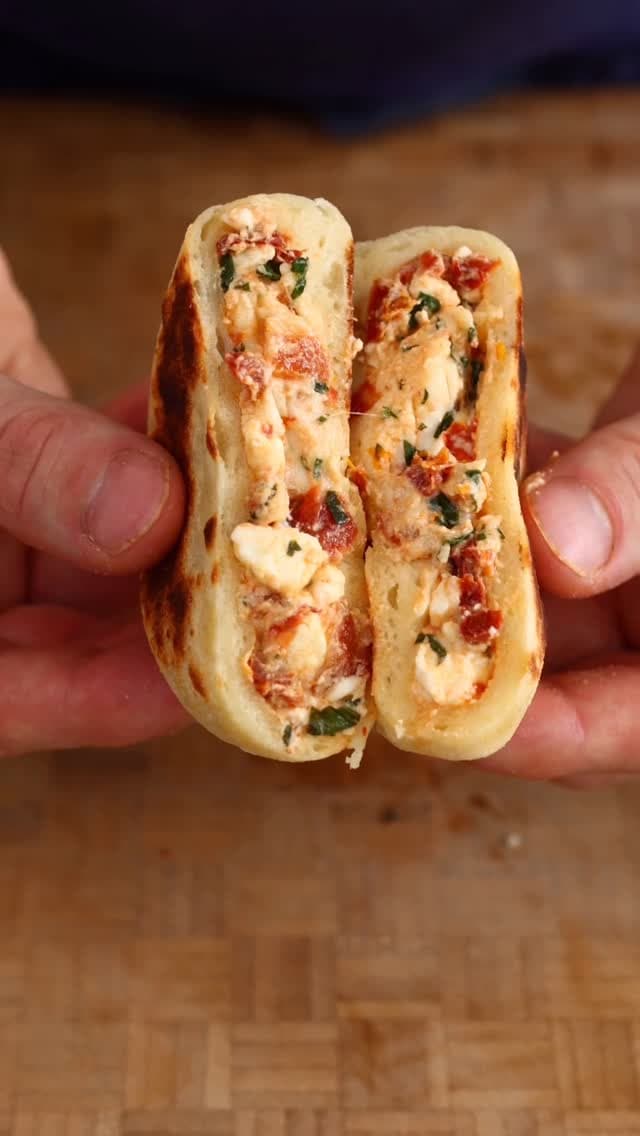 Tomato, Mozzarella & Basil Stuffed Flatbread