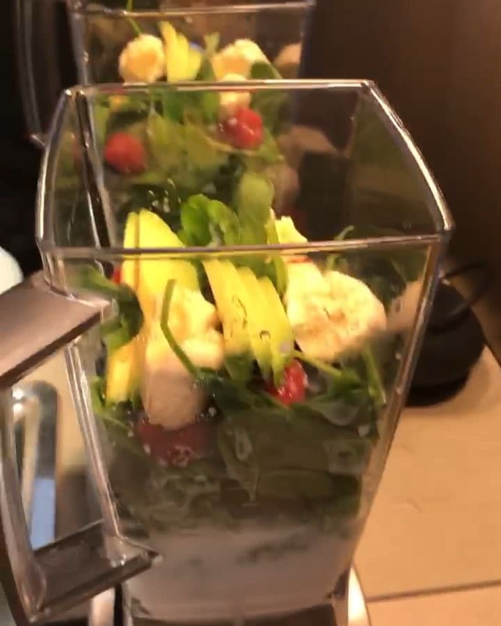 Pre-Red Carpet Spark Smoothie
