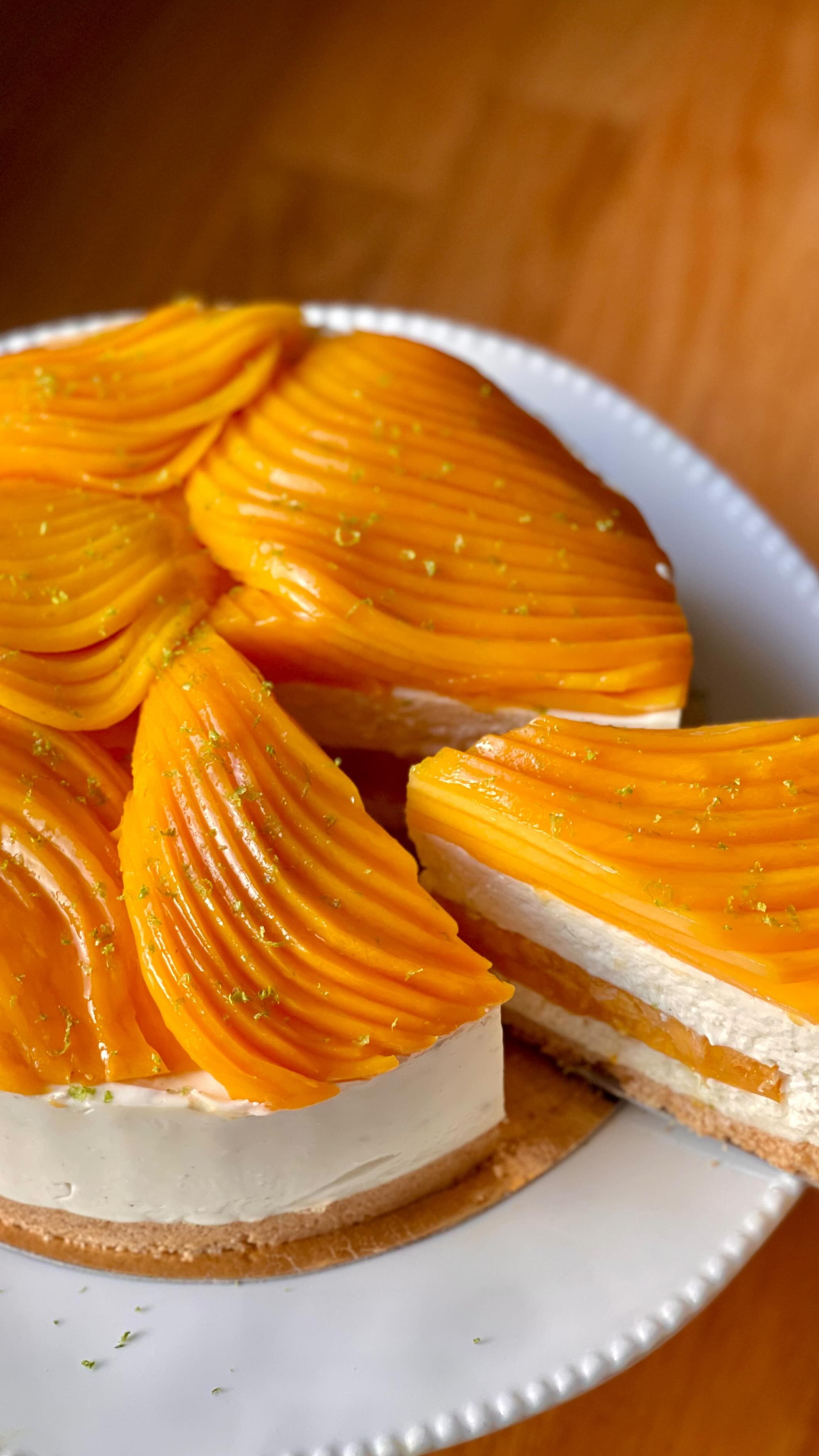 Mango, Coconut, and Lime No‑Bake Cheesecake