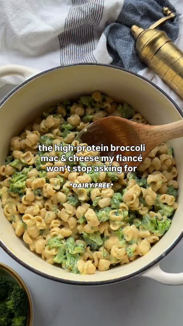 High Protein Dairy-Free Broccoli Cheddar Mac & Cheese