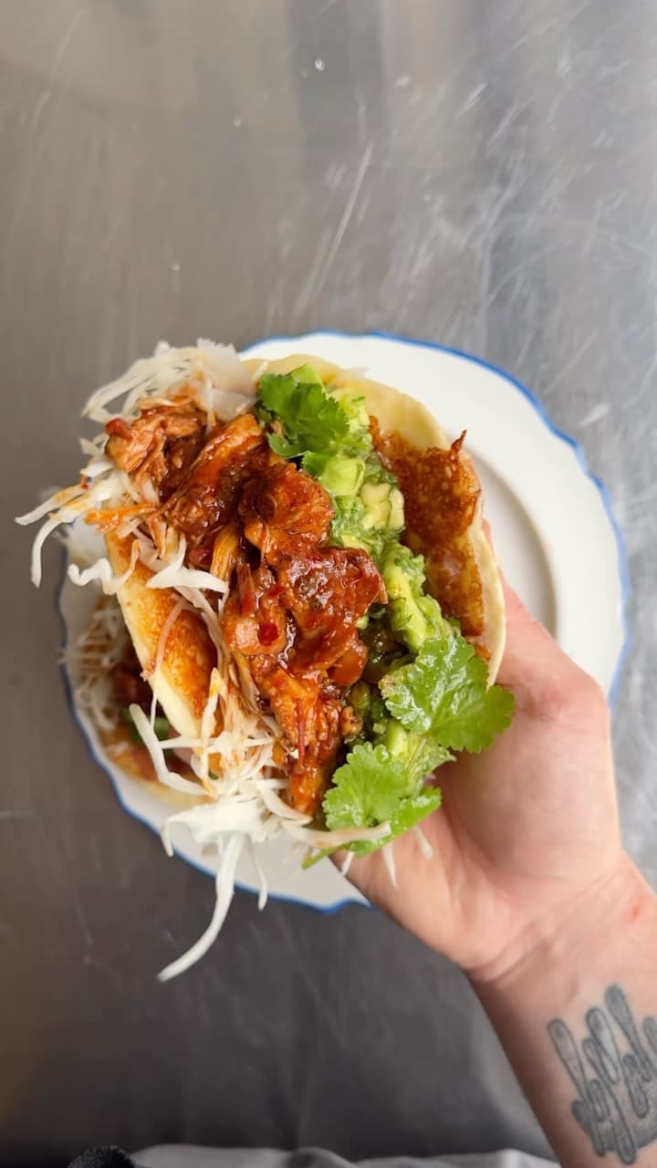 Cheesy Chipotle Chicken Tacos