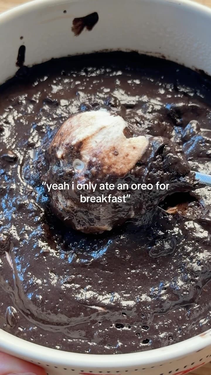 Oreo Egg White Oats Breakfast