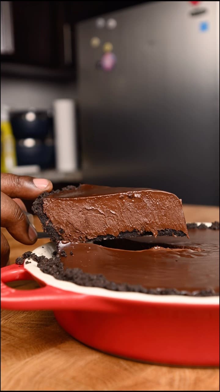 Chocolate Cream Pie with Oreo Crust