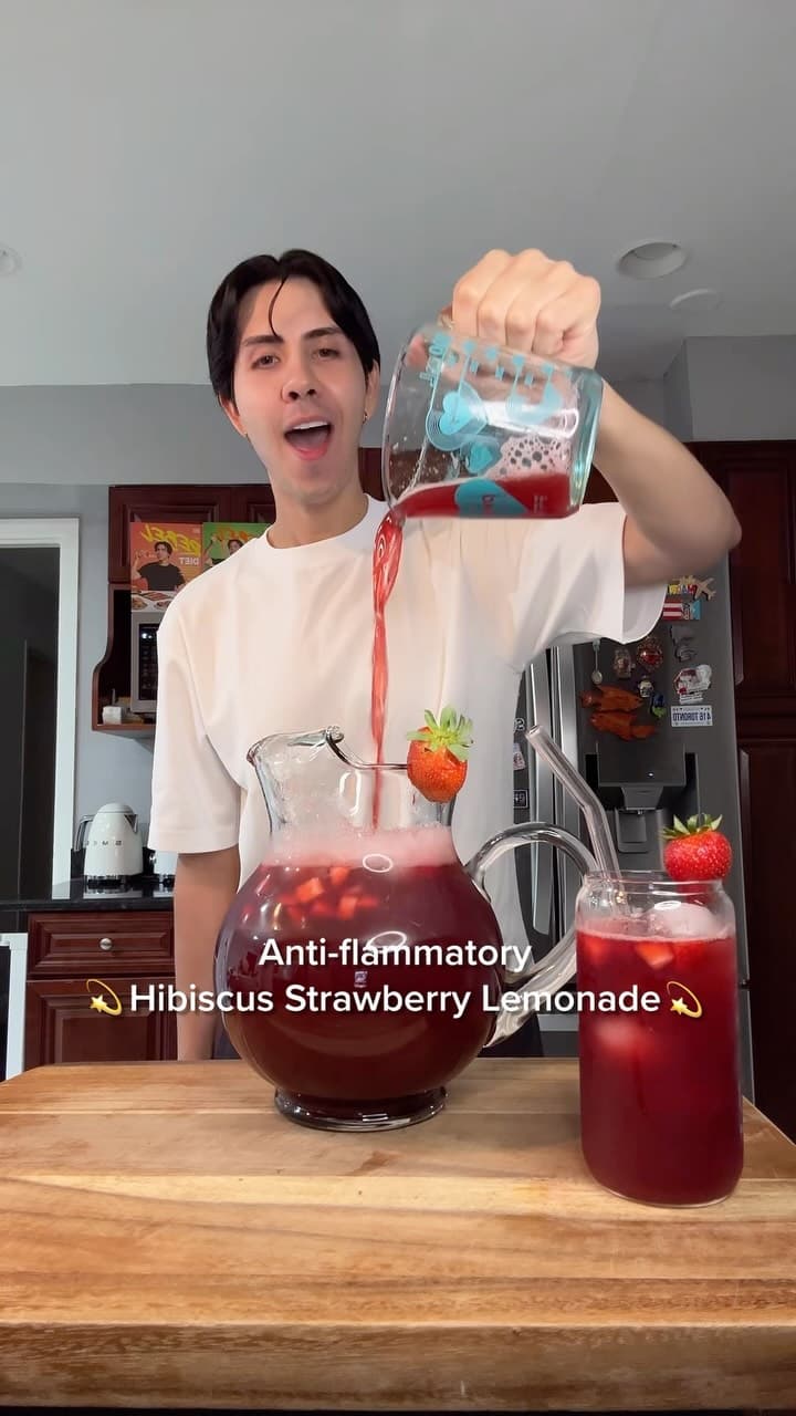 Anti-Inflammatory Hibiscus Strawberry Lemonade, from Benji Xavier’s video