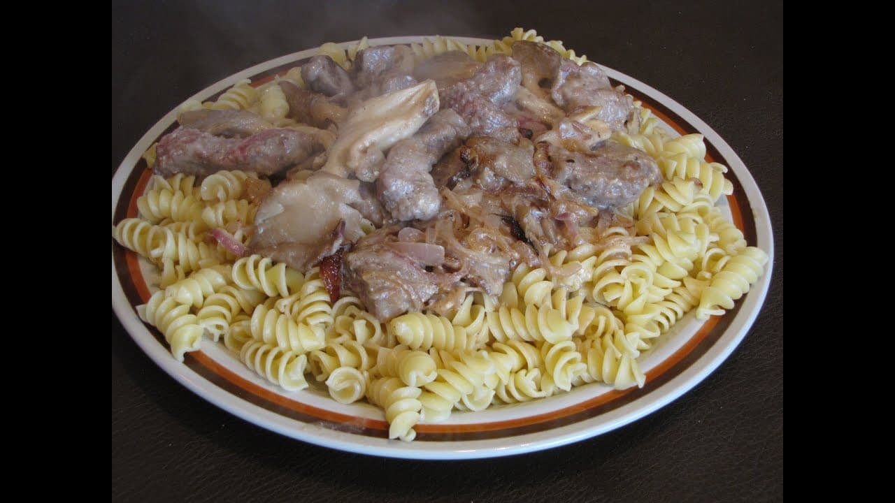 Easy Beef Stroganoff