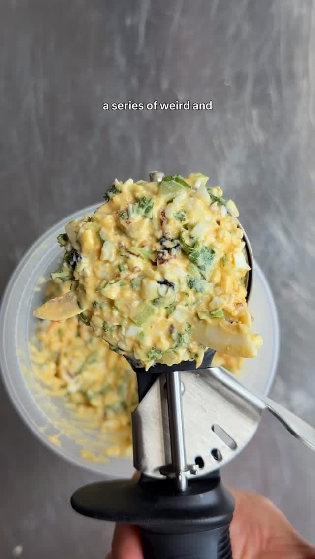 Scoop-Style Salad Mix