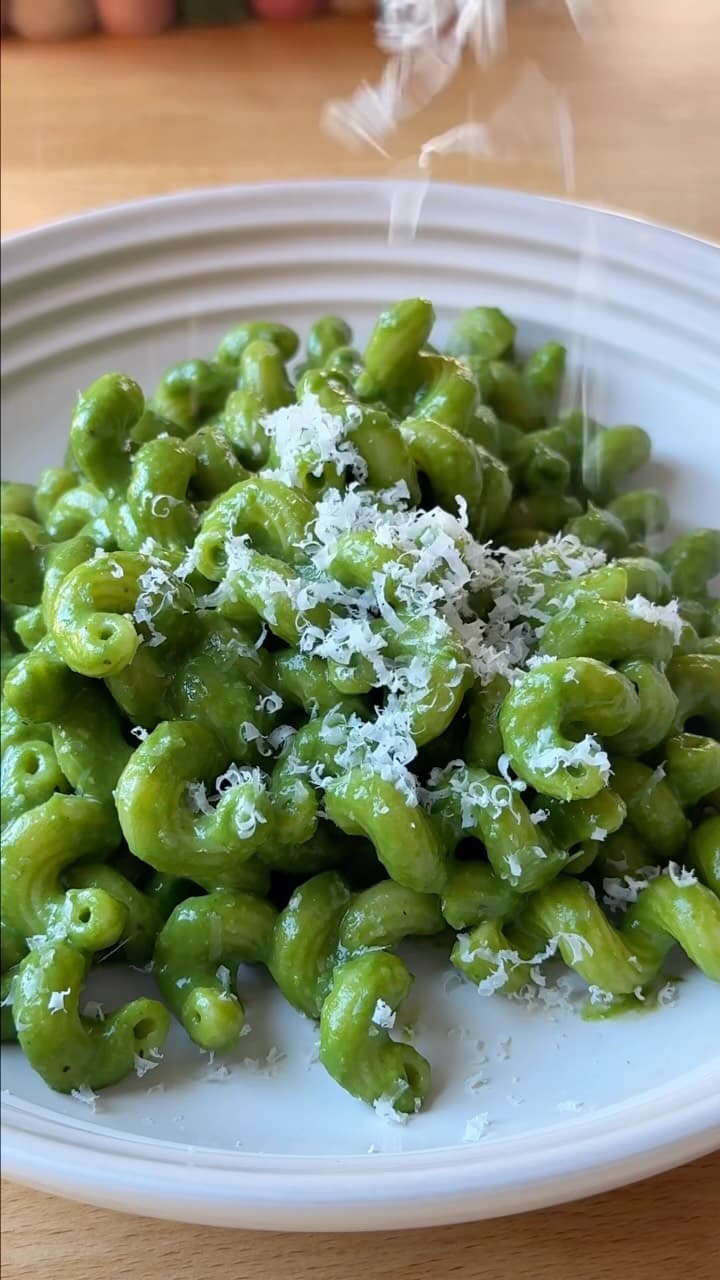 Spinach and Parsley Pasta with Hidden Beans and Lots of Parmesan