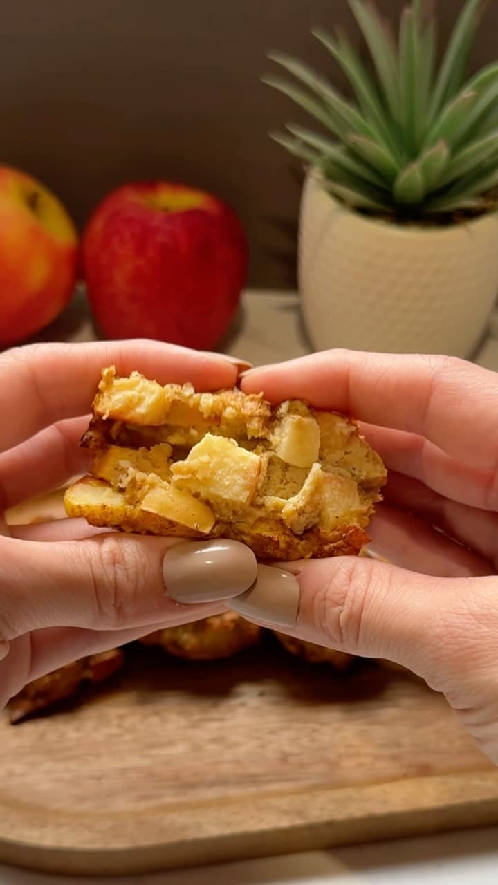 Apple Oat Cookies