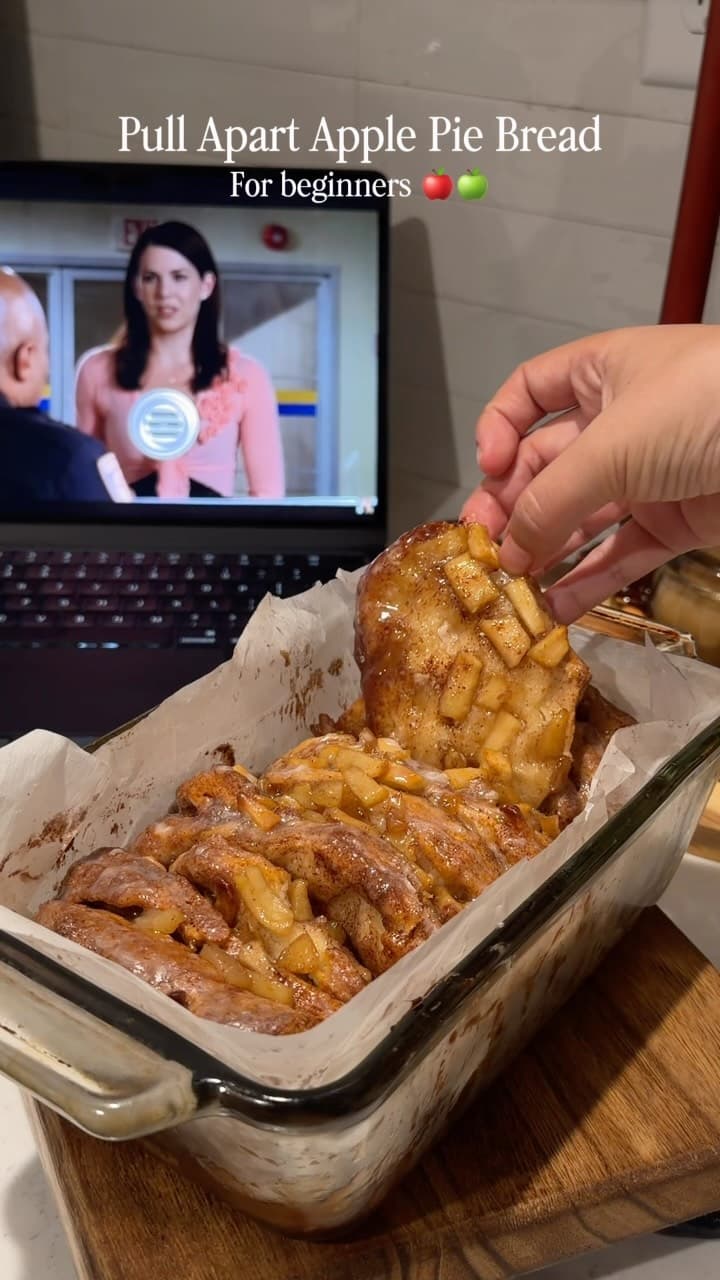 Pull‑Apart Apple Pie Bread