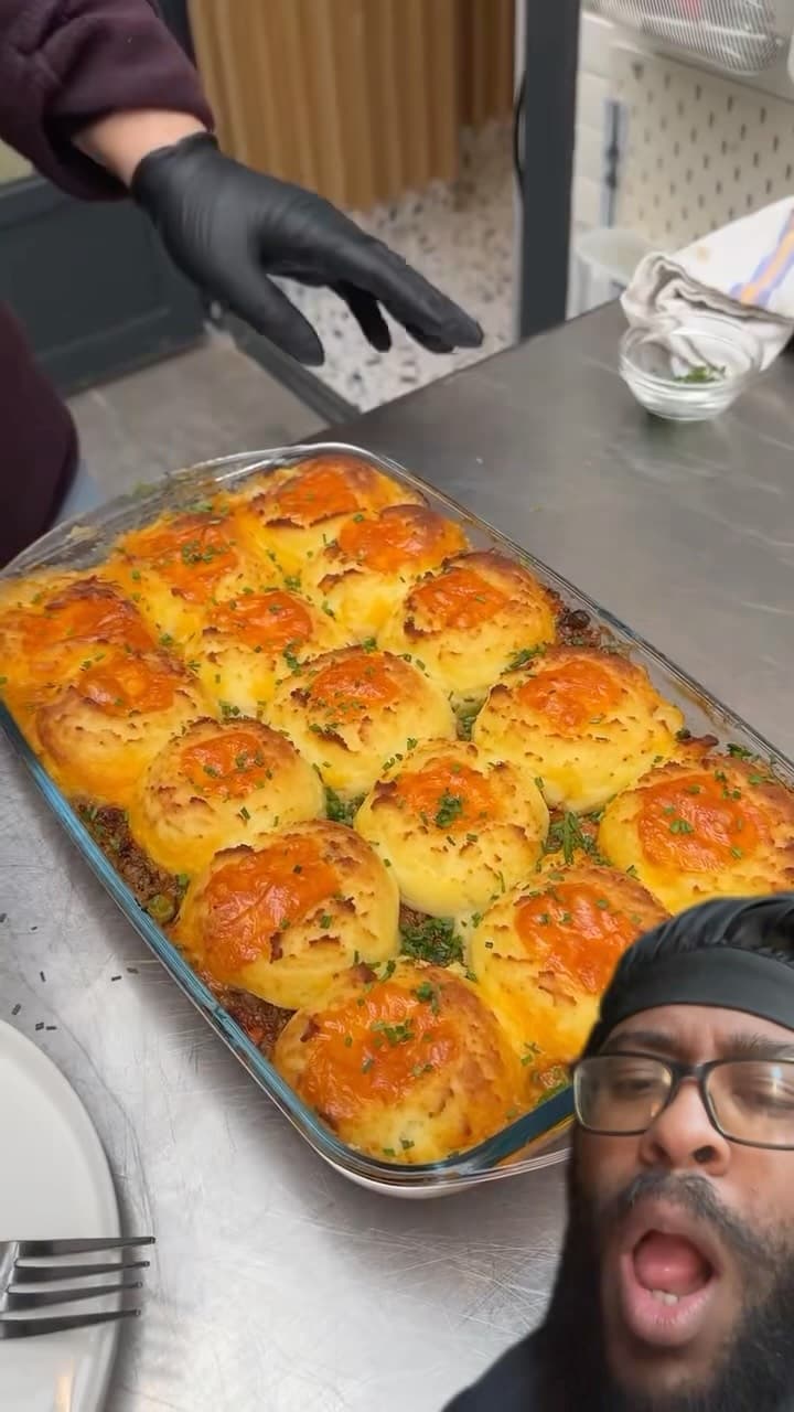 Cheesy Cheddar Shepherd's Pie