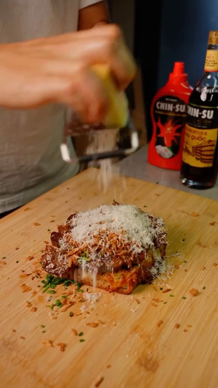 Steak Garlic Melt