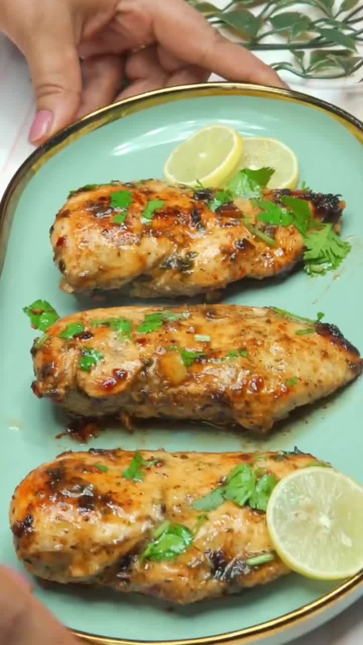 High-Protein Lemon Garlic Chicken