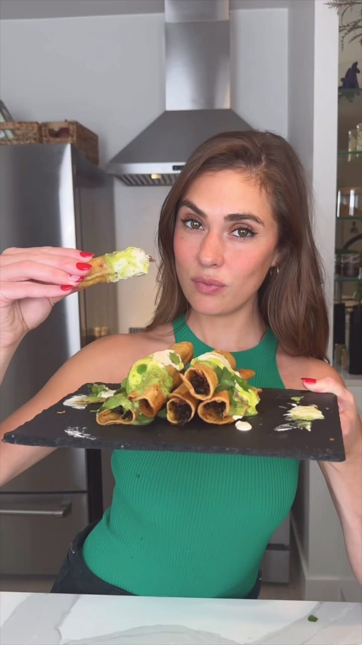 Carne Mechada Taquitos – 260-Minute Recipe