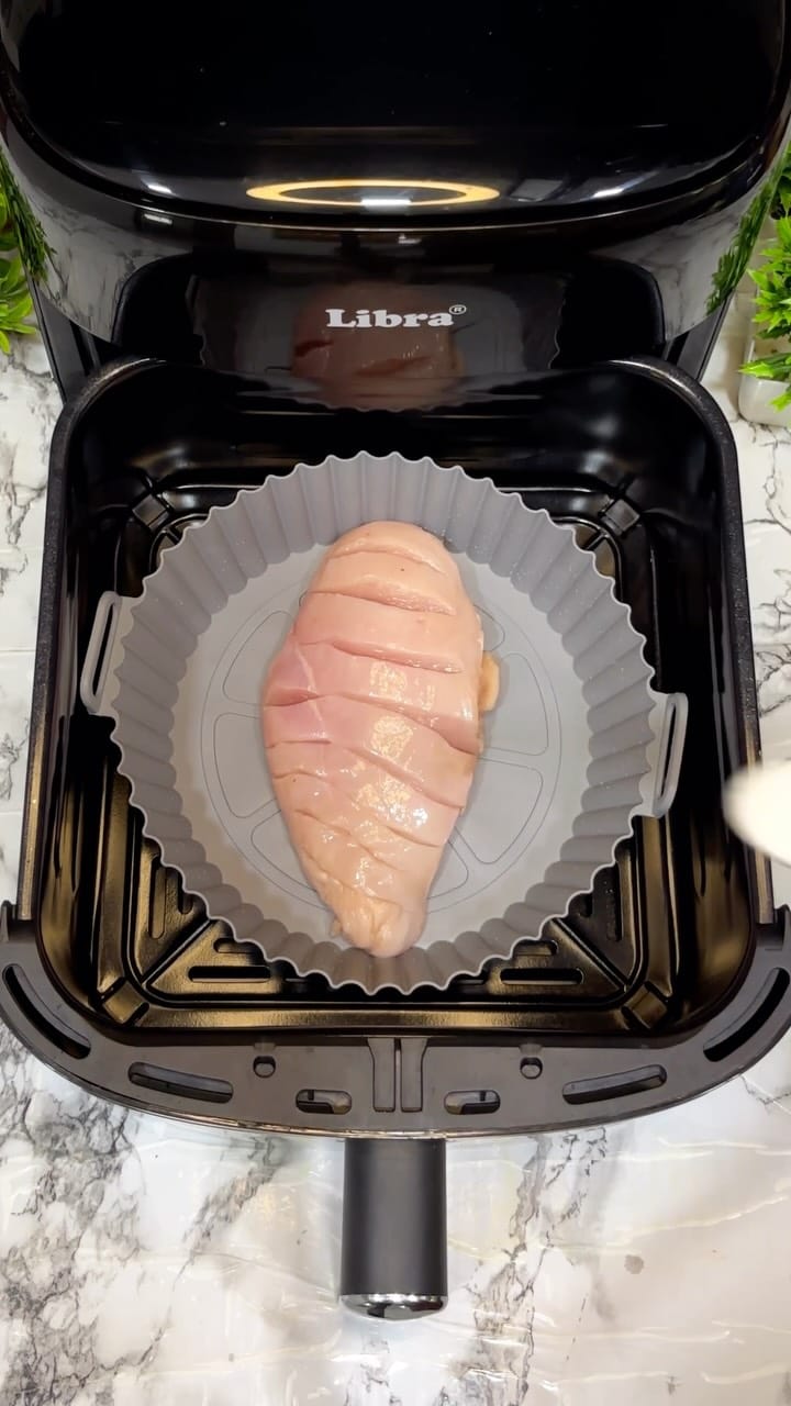 Air Fryer Juicy Chicken Breast