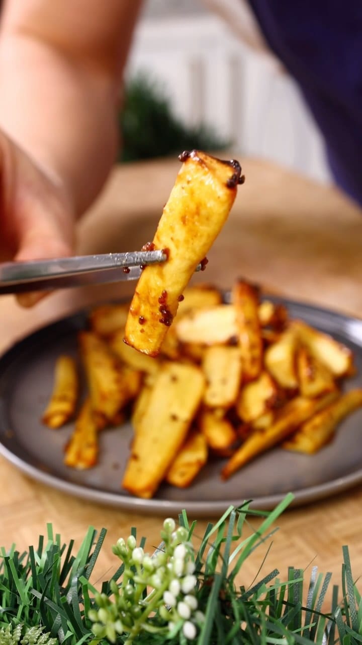 Honey Roasted Parsnips – 35-Minute Recipe