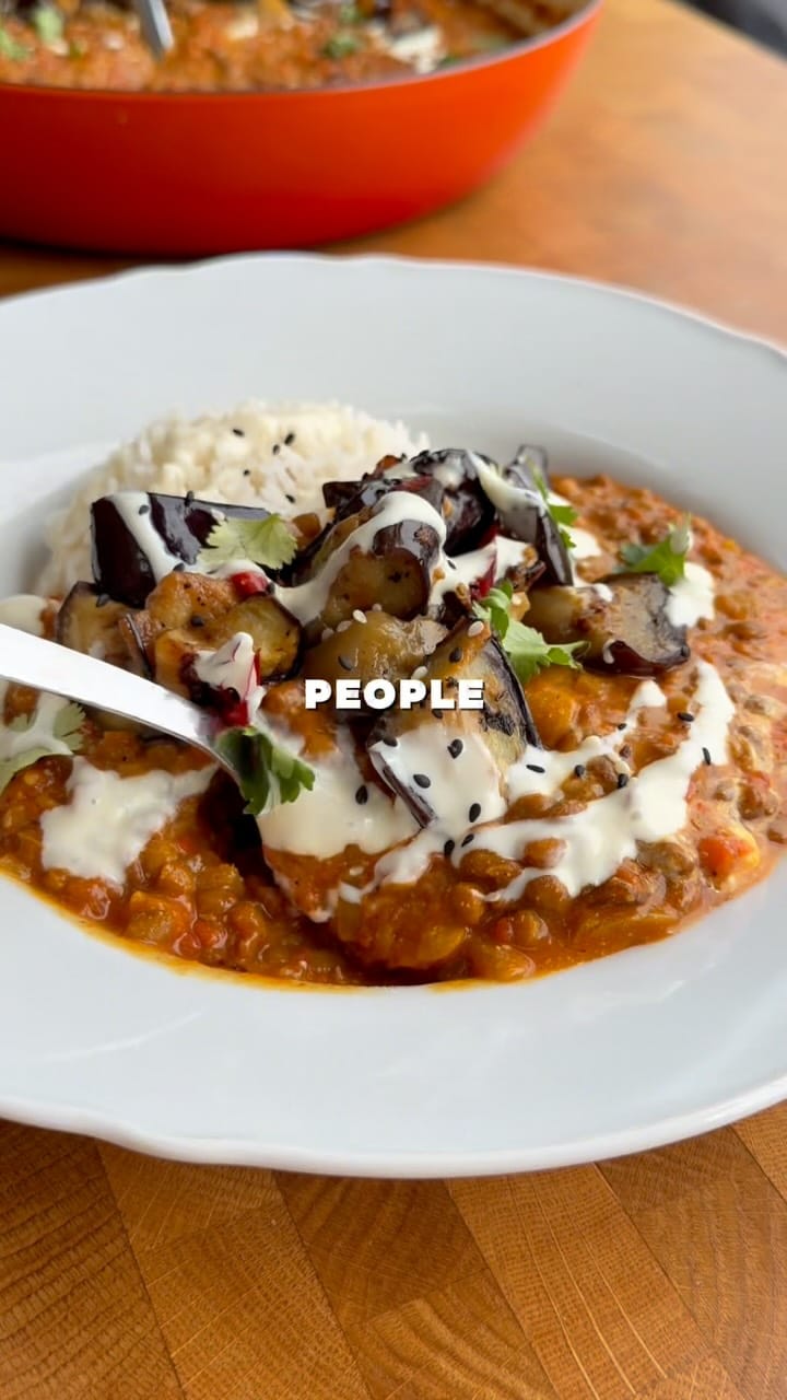 Iron‑Rich Spiced Aubergine & Lentil Curry with Coconut & Apricot