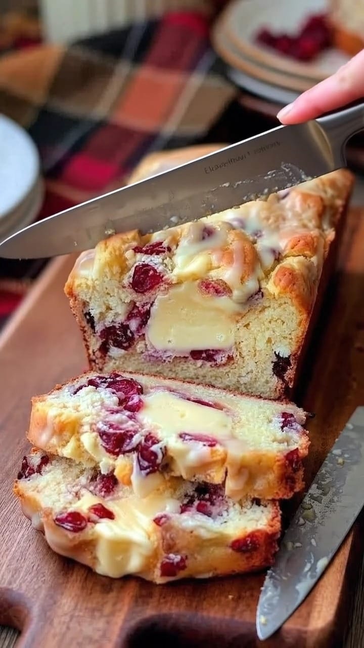 Cranberry Cream Cheese Loaf Cake – 80-Minute Recipe