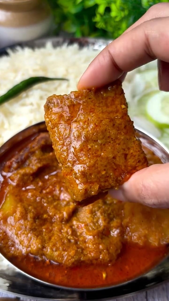 Musur Dal Dhokar Torkari