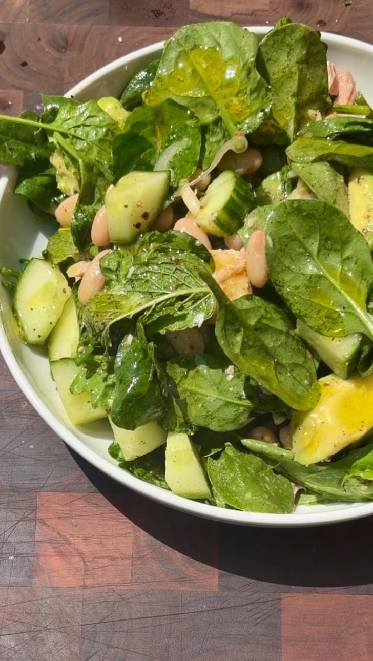 Tuna Salad with Beans and Avocado