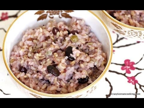 Korean Rice and Nurungji (Scorched Rice) by Crazy Korean Cooking, a frame from the YouTube video