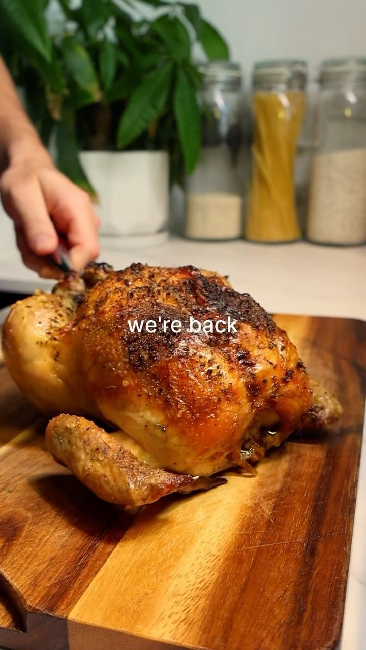 Lemon & Thyme Roast Chicken – 75-Minute Recipe
