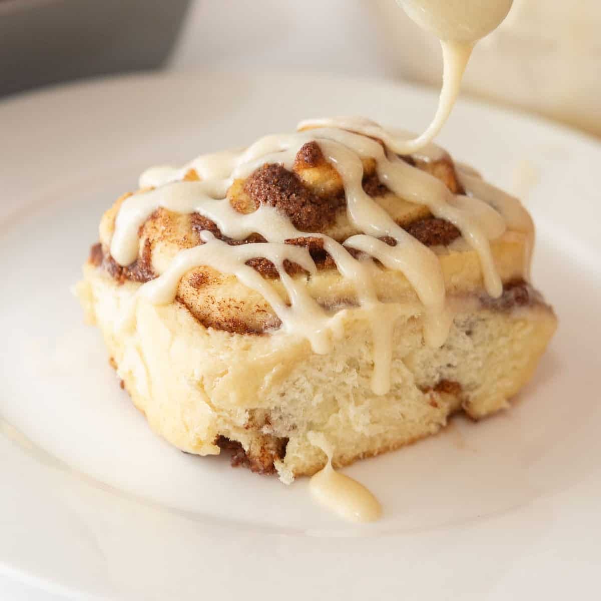 Cinnamon Roll Icing Recipe