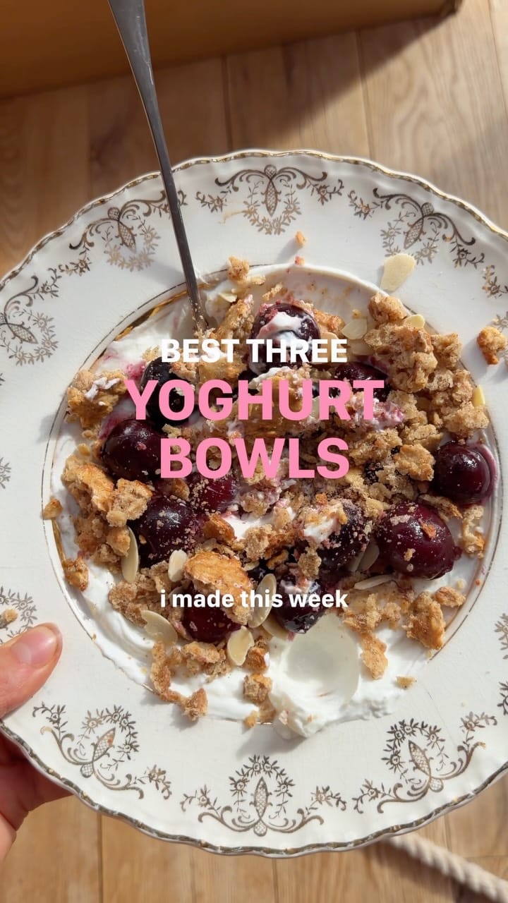 High‑Protein Yogurt Bowl with Air‑Fried Crumbles