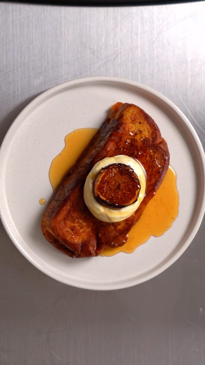 French Toast with Caramelized Figs – 35-Minute Recipe