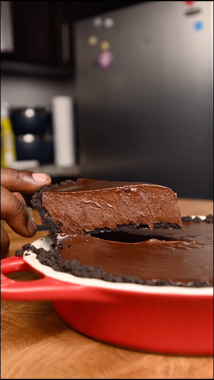 Chocolate Cream Pie with Oreo Crust Recipe