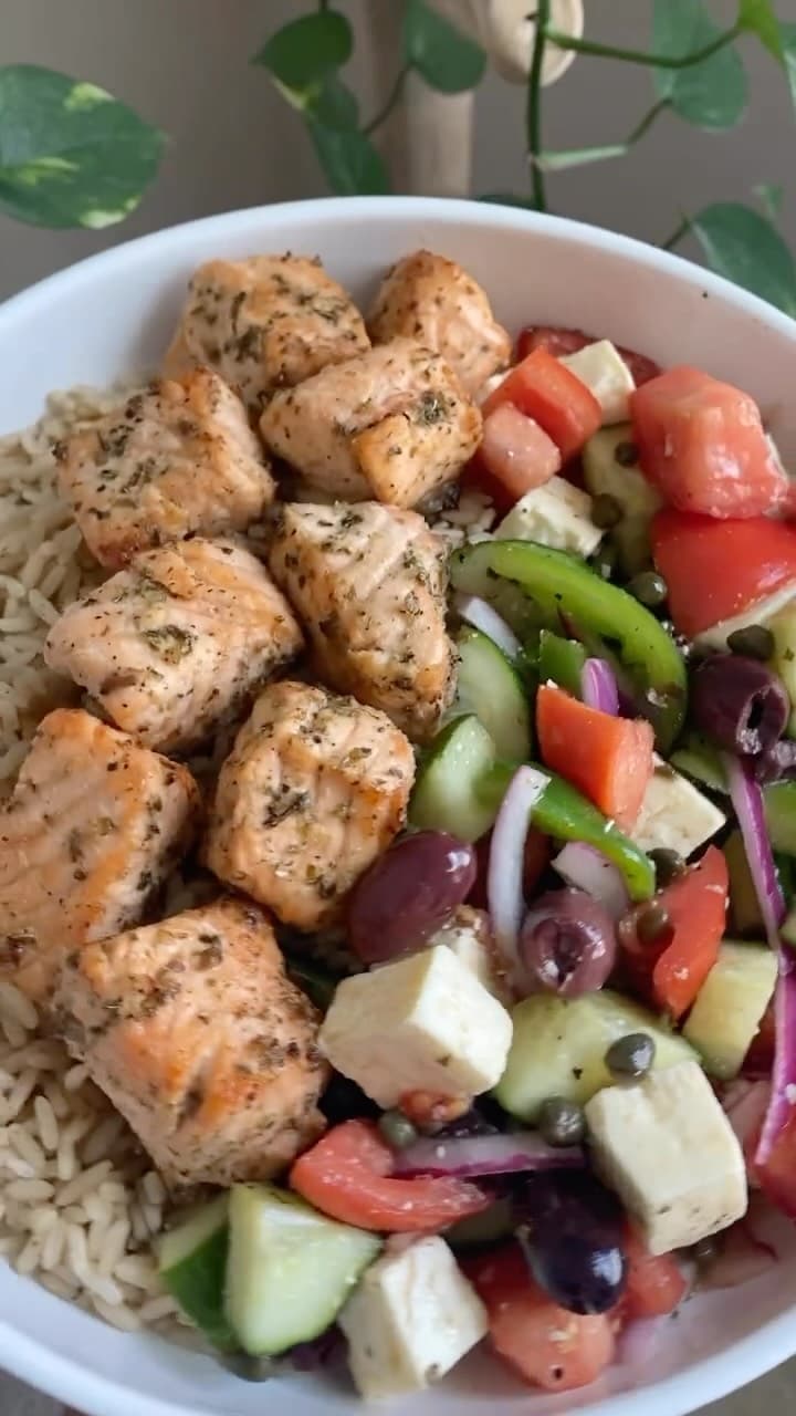 Greek Salmon, Rice & Horiatiki Salad Bowl by Mediterranean Diet Plan, a frame from the Instagram video