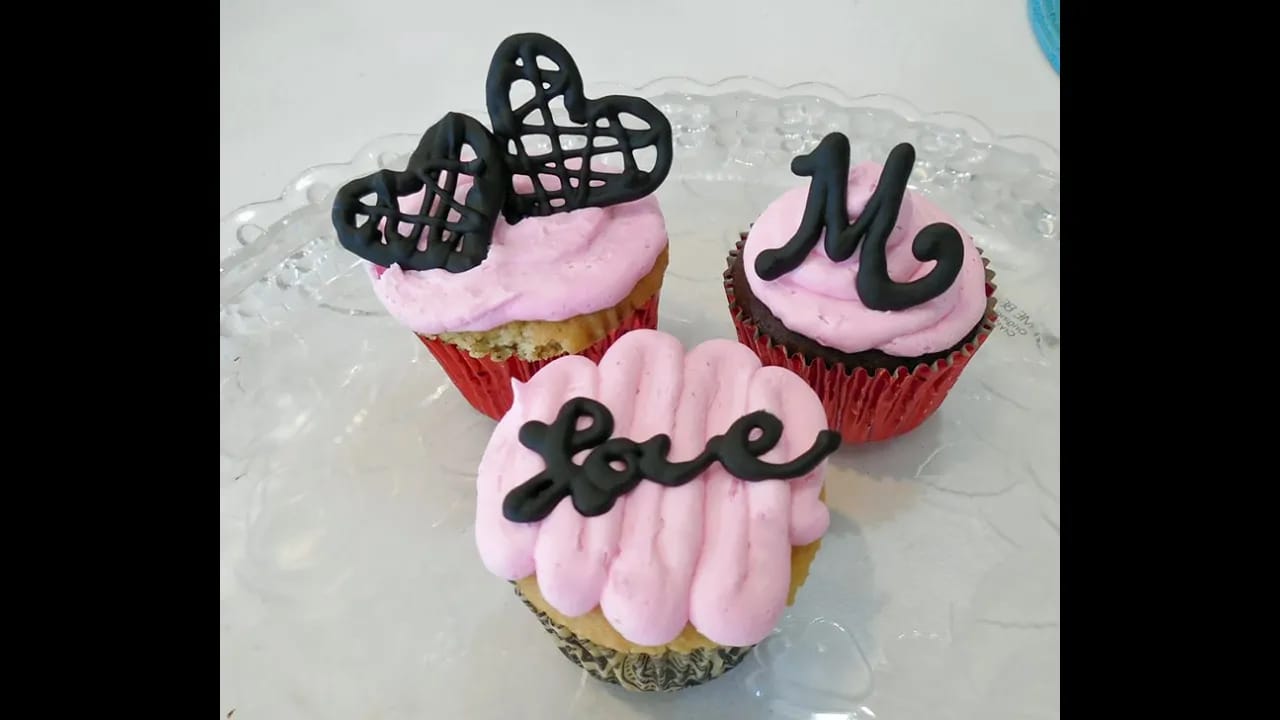 Pink Buttercream Cupcakes Recipe