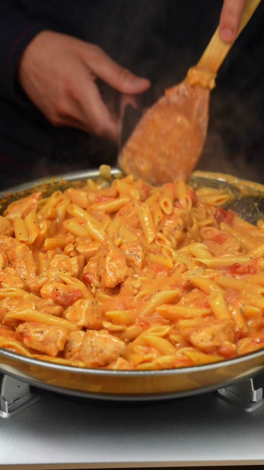 High Protein Creamy Cajun Chicken Pasta – 35-Minute Recipe