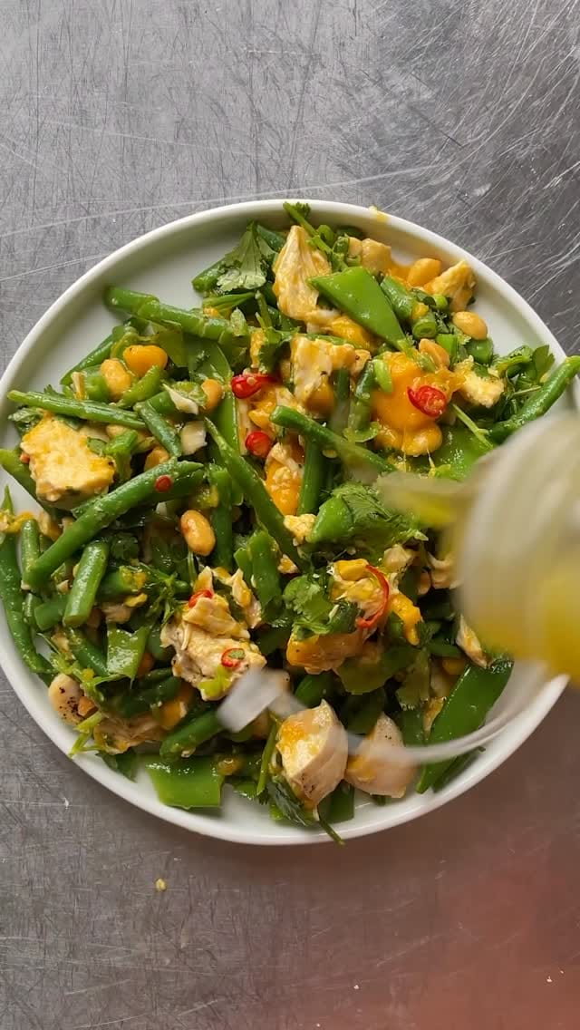 Thai-Inspired Chicken & Mango Chopped Salad