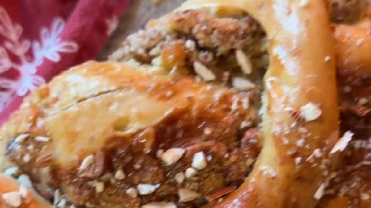 Frangipane Babka