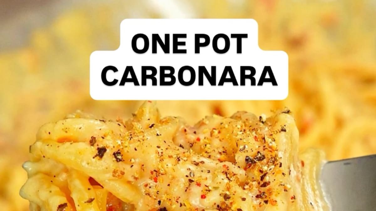 Creamy High Protein One Pot Vegan Carbonara