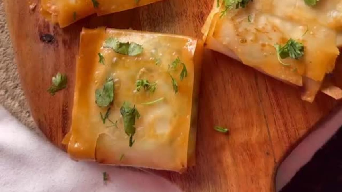 Chilli Cheese Corn Pockets