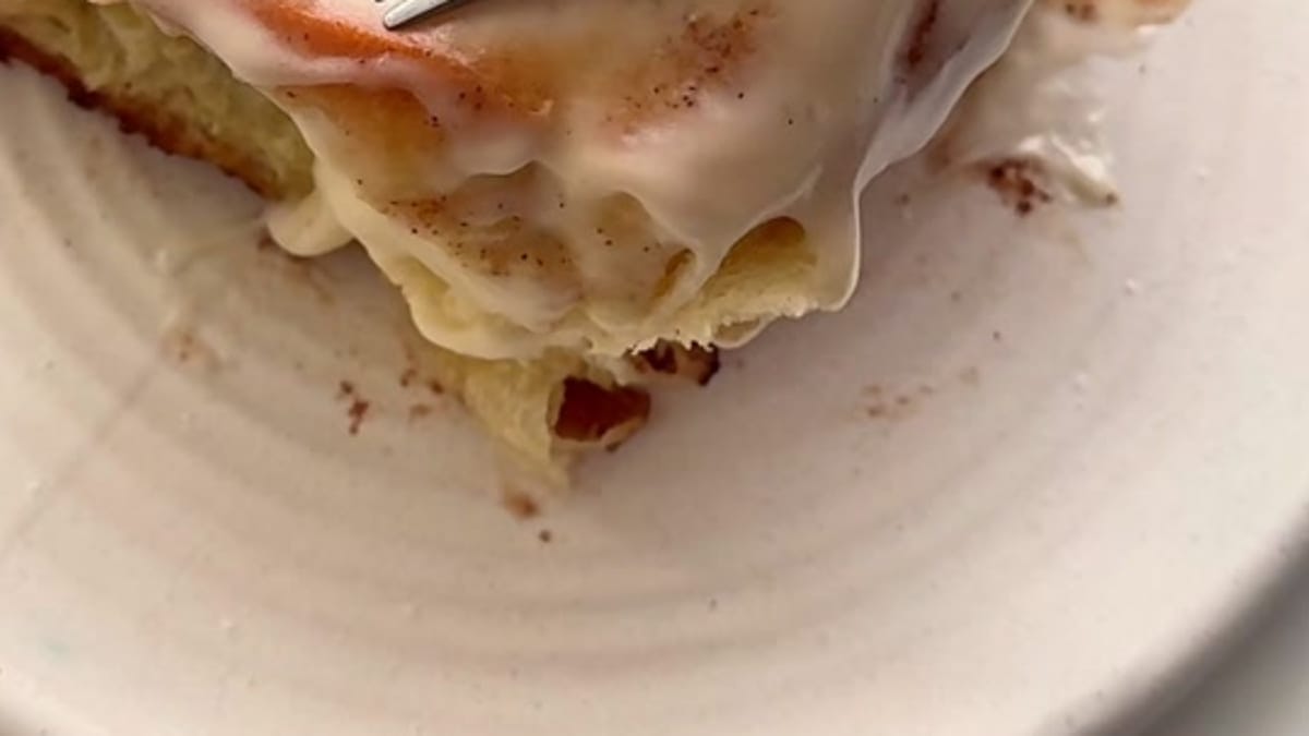 Homemade Overnight Cinnamon Rolls