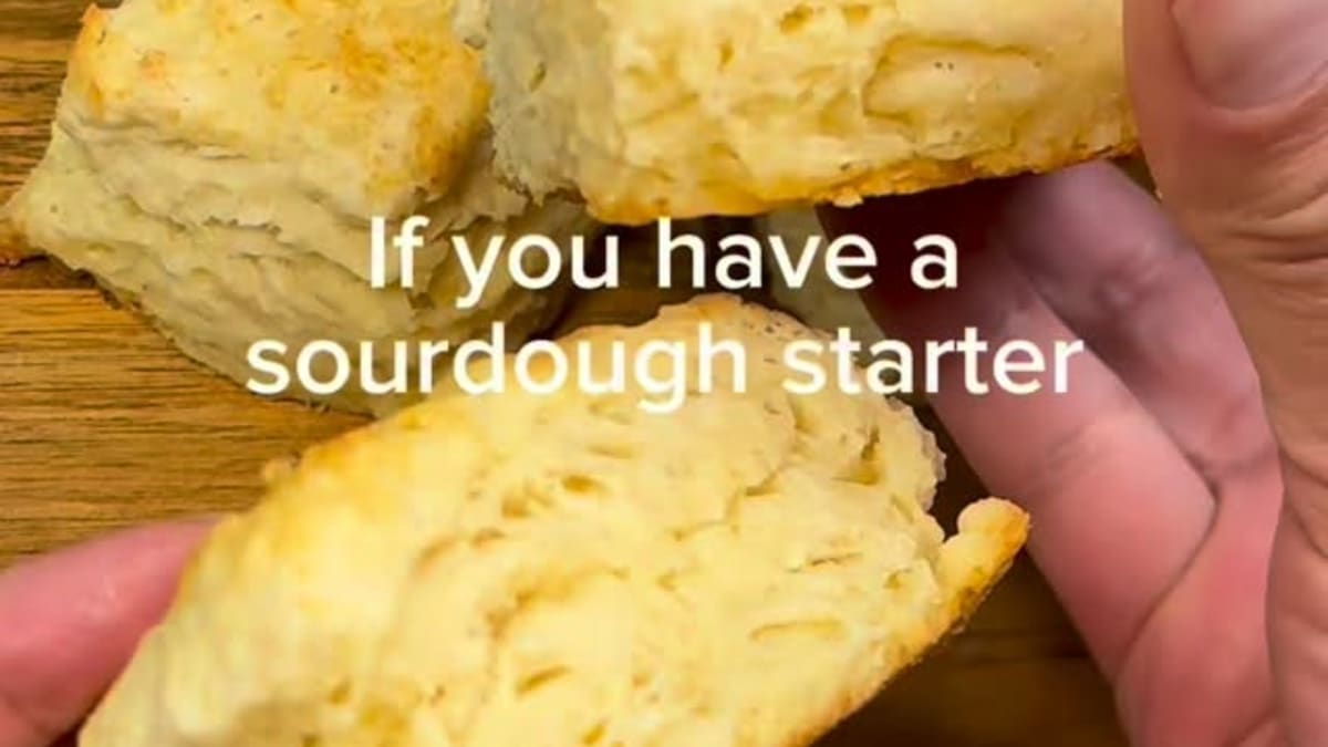 Sourdough Biscuits & Gravy