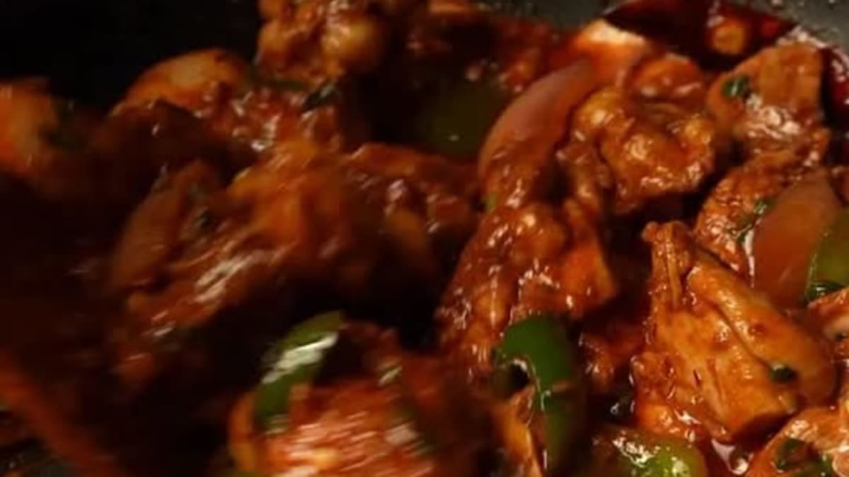 Pan Fried Garlic Chilli Chicken Recipe