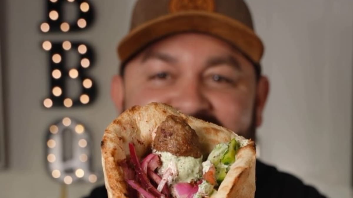 Koobideh Kebab with Yogurt‑Mint Sauce