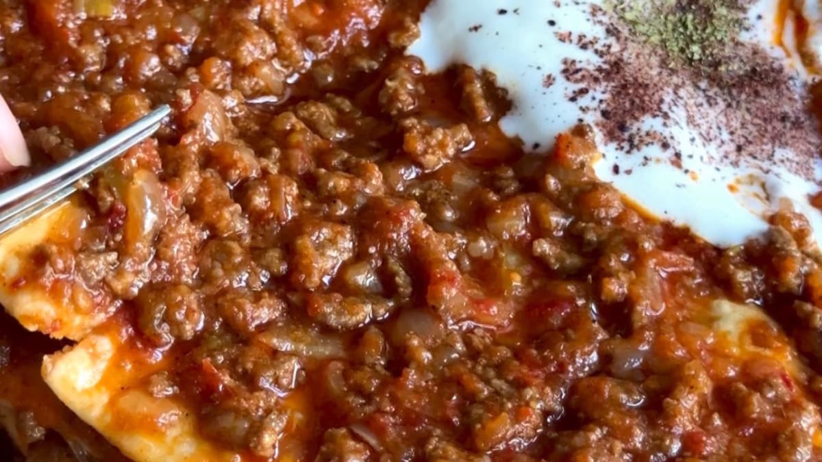 Kayseri Meat Pie (Kayseri Yağlama)