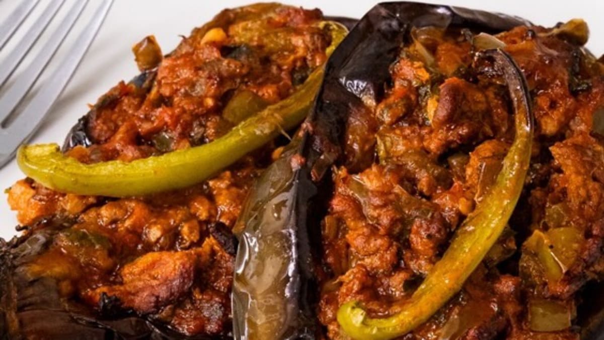 Eggplant Karniyarik