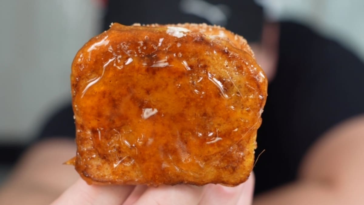 Crème Brûlée Stuffed French Toast Bites